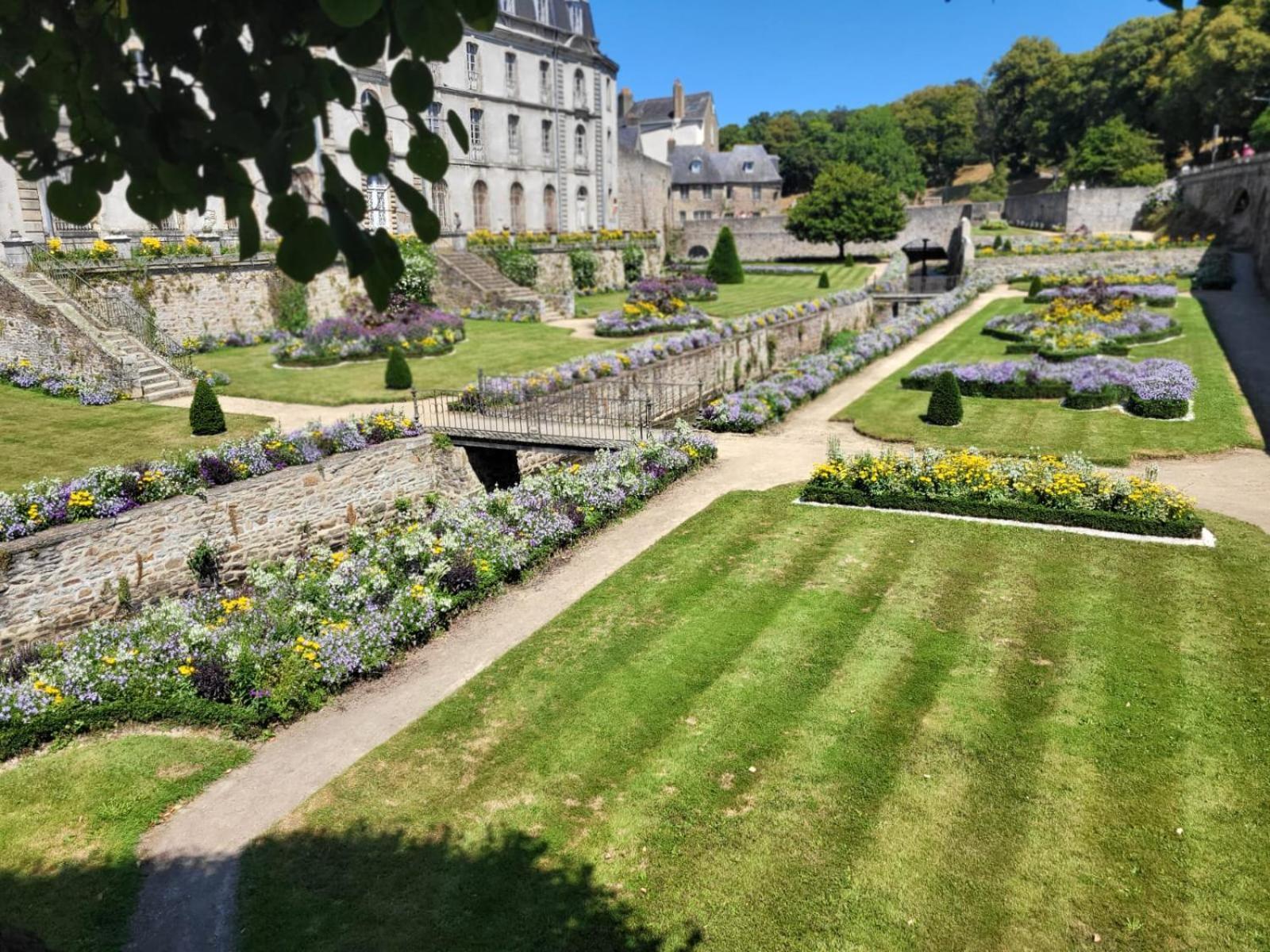 Gite De La Muse Centre Ville - Jardin Serent ภายนอก รูปภาพ
